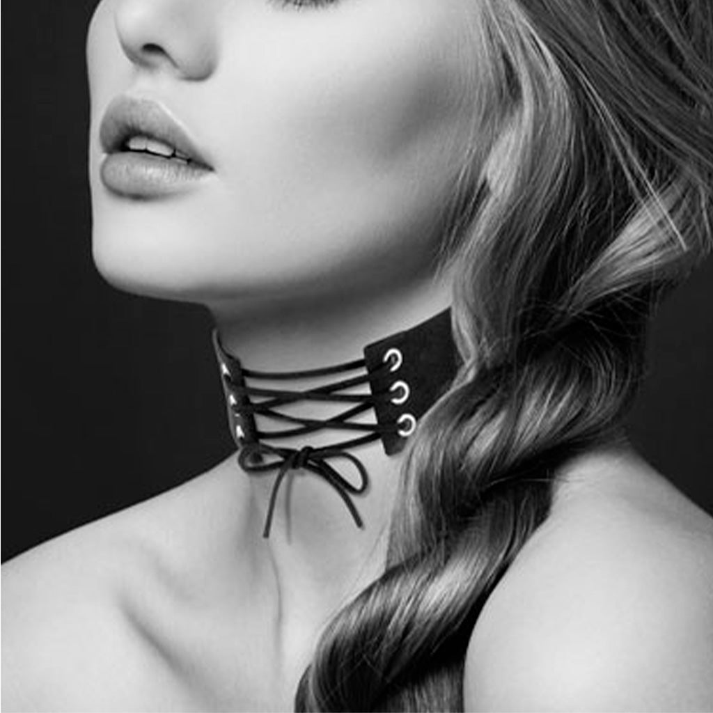 Collar Burlesque